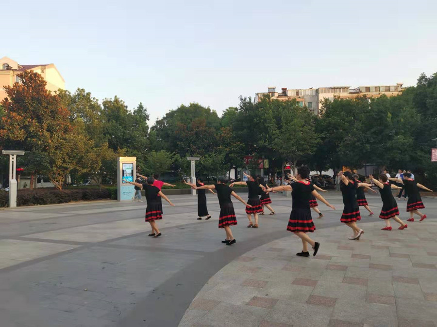 廣場(chǎng)舞定向音響的使用