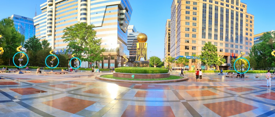 金融街廣場是北京西城區首個安裝使用智慧舞場系統(定向廣場舞音響)的公共廣場